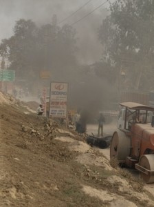 Picture of the road conditions on the road to Gorakhpur