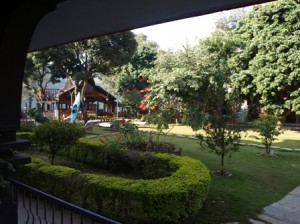 Picture of the outside area at the Lake View.