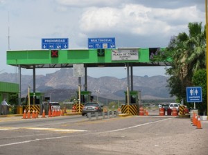 Picture of one of the toll stations which occur every few blinks of an eye in Mexico.